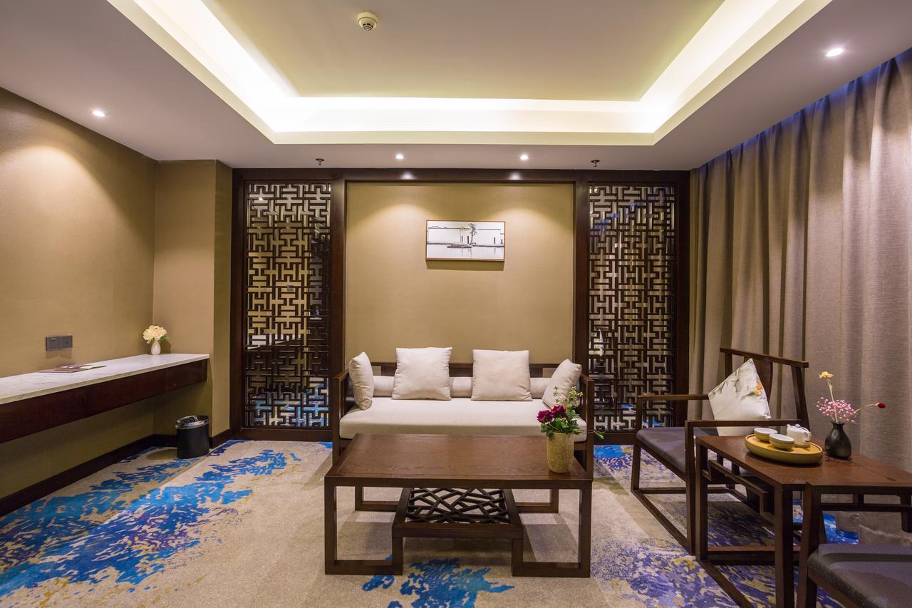Metropolo Jinjiang Xuzhou Railway Station Suning Plaza Chudu Hotel Buitenkant foto