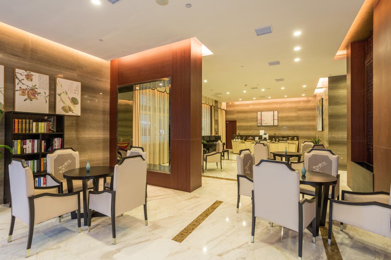 Metropolo Jinjiang Xuzhou Railway Station Suning Plaza Chudu Hotel Buitenkant foto
