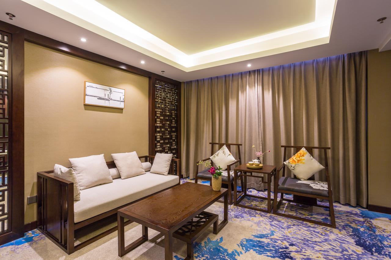 Metropolo Jinjiang Xuzhou Railway Station Suning Plaza Chudu Hotel Buitenkant foto